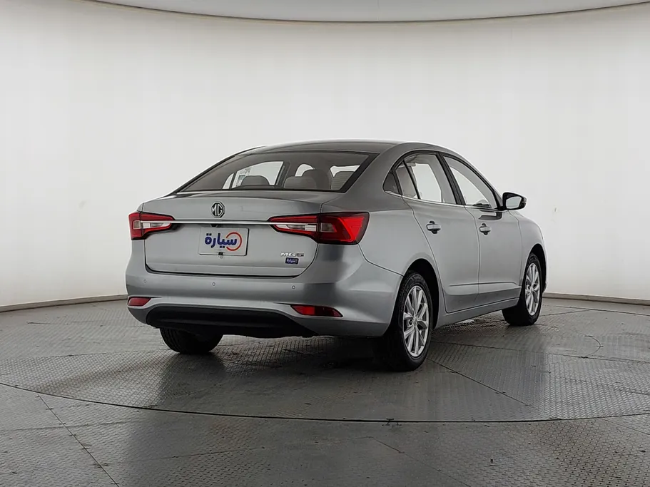 2023 MG 5 COM 