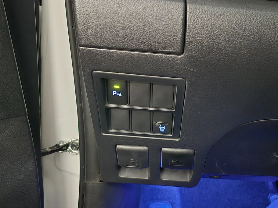 2023 Toyota Fortuner VX 