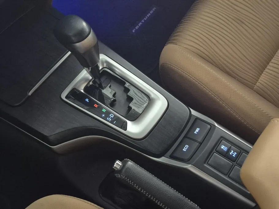 2023 Toyota Fortuner VX 