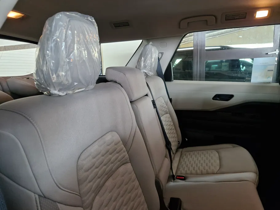 2023 Nissan Pathfinder S 