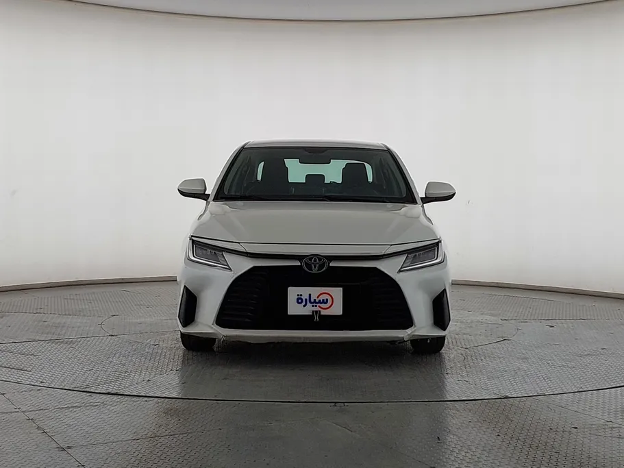 2023 Toyota Yaris  Y 