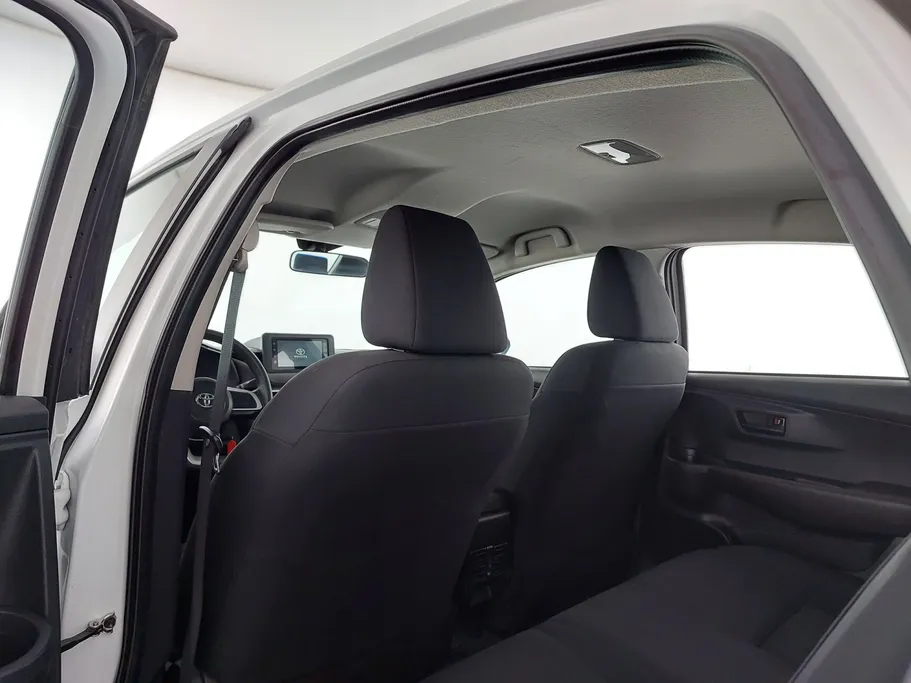2023 Toyota Yaris  Y 