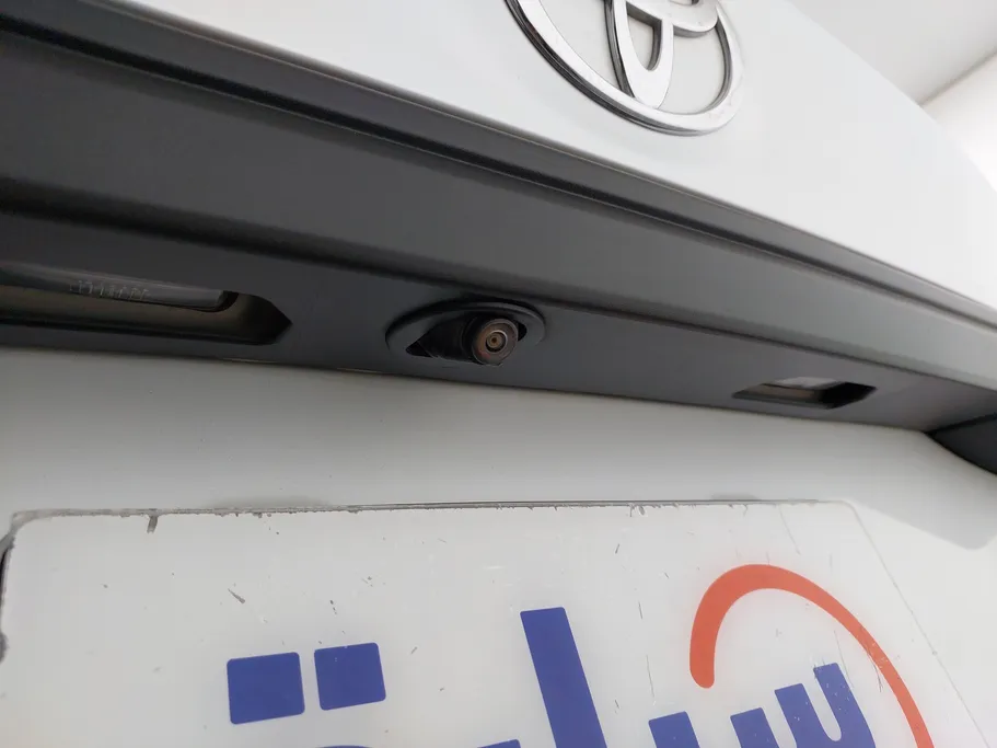 2023 Toyota Yaris  Y 