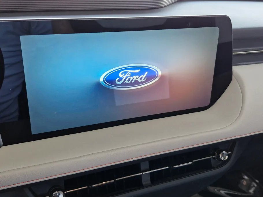2023 Ford Taurus Titanium New Shape 