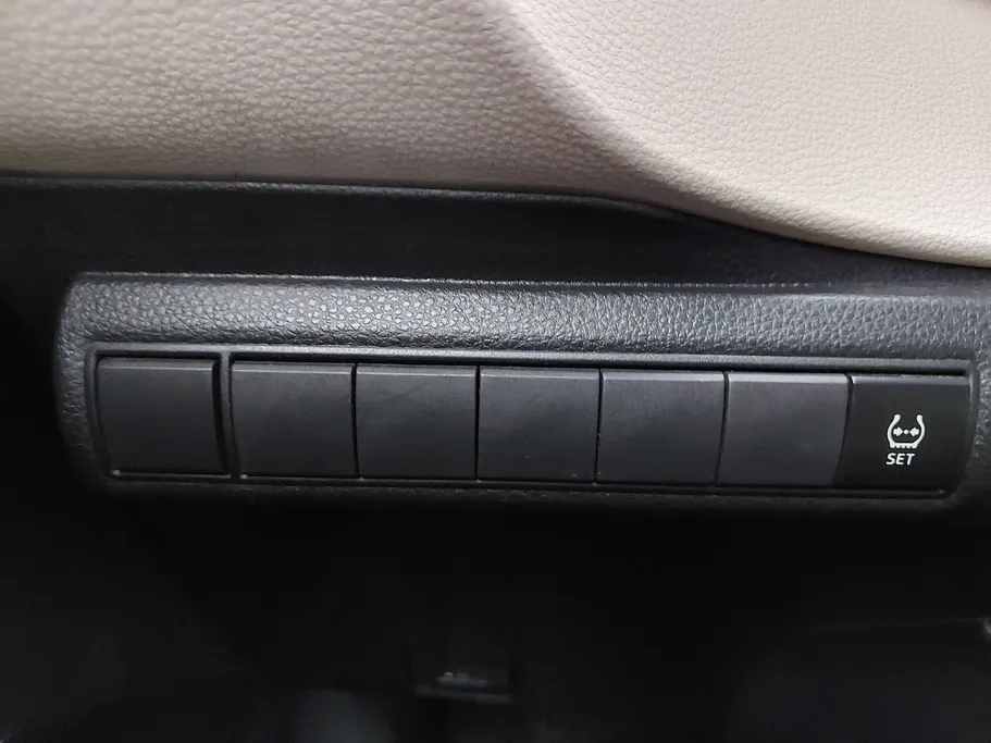 2023 Toyota Corolla XLI 