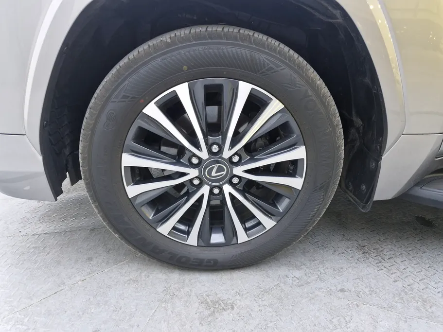 لكزس LX 600 2024 