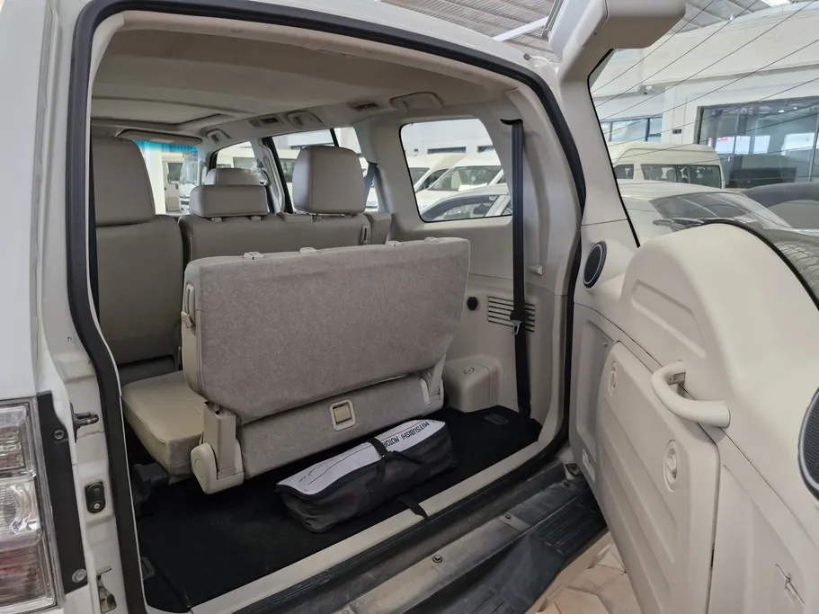 2022 Mitsubishi Pajero GLS 5Doors 