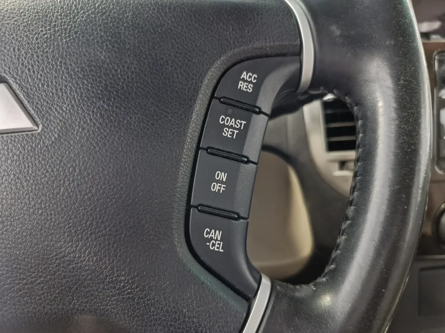 2022 Mitsubishi Pajero GLS 5Doors 