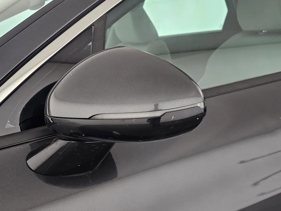 2023 Kia K5 LX 