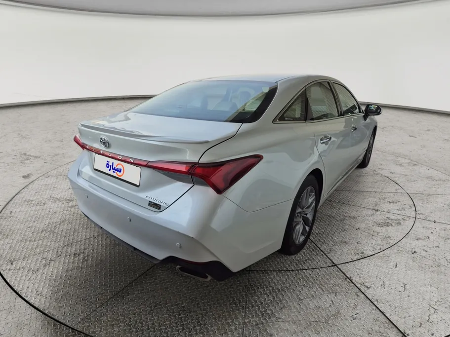 2022 Toyota Avalon Touring 