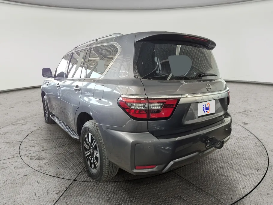 2023 Nissan Patrol SE 