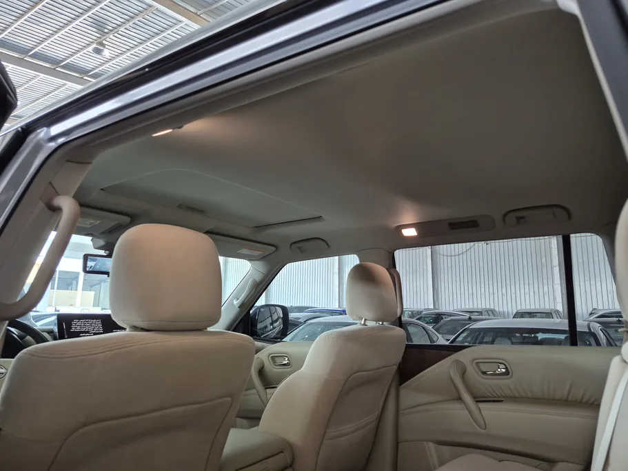 2023 Nissan Patrol SE 