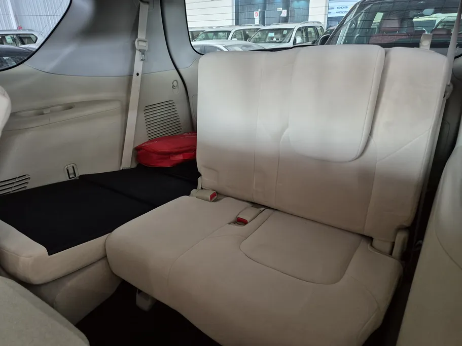 2023 Nissan Patrol SE 