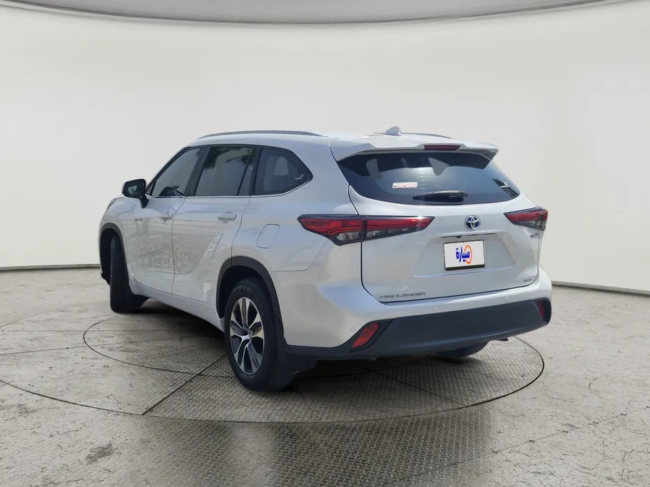 تويوتا هايلاندر GLE 2023 