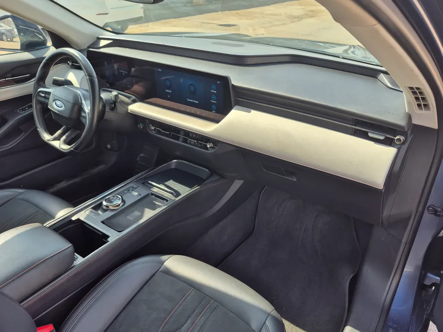 2023 Ford Taurus Titanium New Shape 