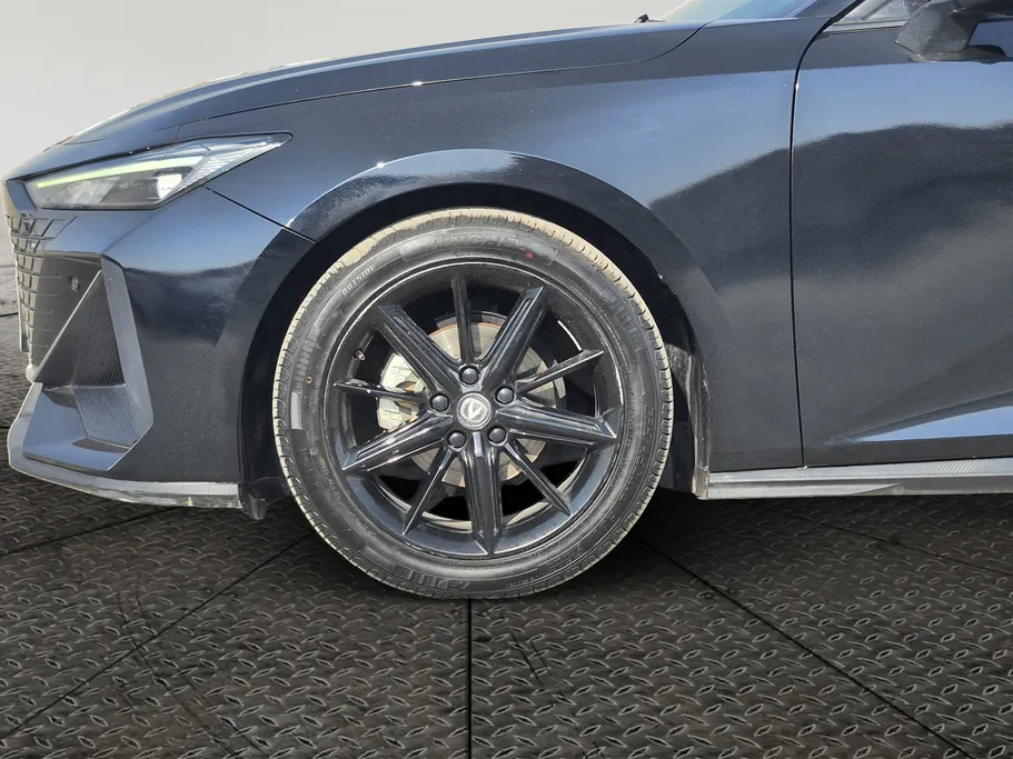 2023 Changan UNI V Elite 