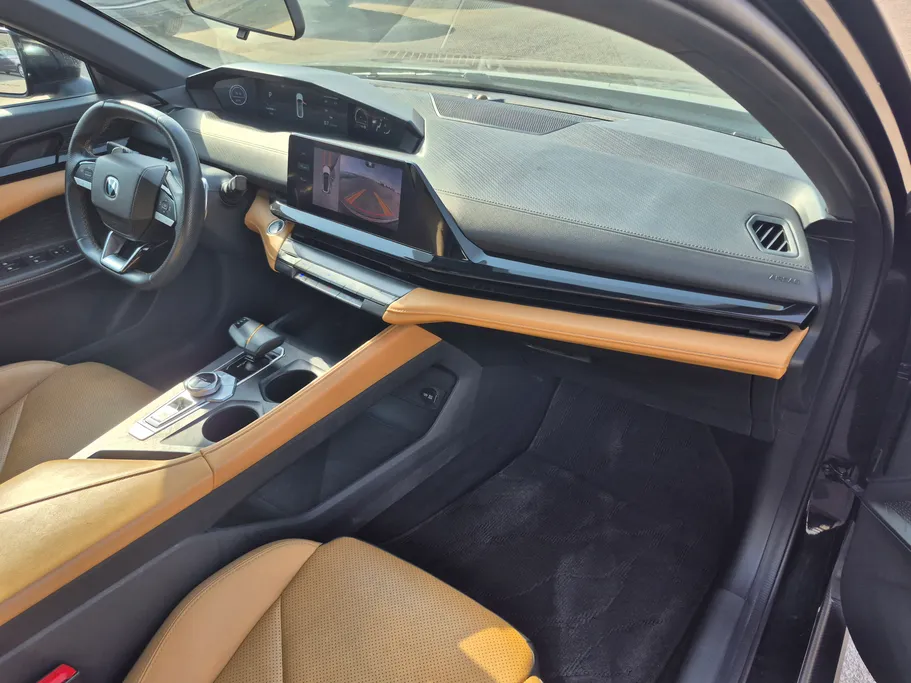 2023 Changan UNI V Elite 