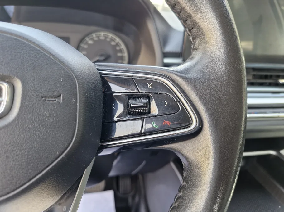 جيلي امجراند GS 2023 