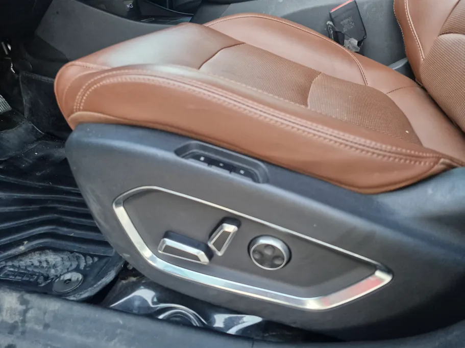 جيلي ازكارا FULL OPTION GF 2023 