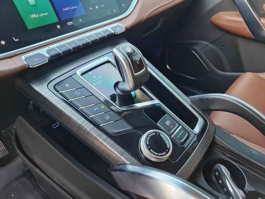 جيلي ازكارا FULL OPTION GF 2023 