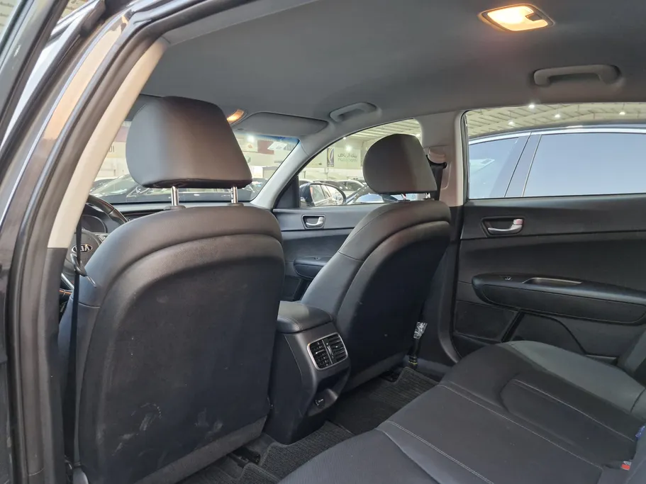 2020 Kia K5 LX 