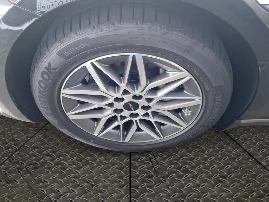2026 Genesis G80 PRESTIGE 