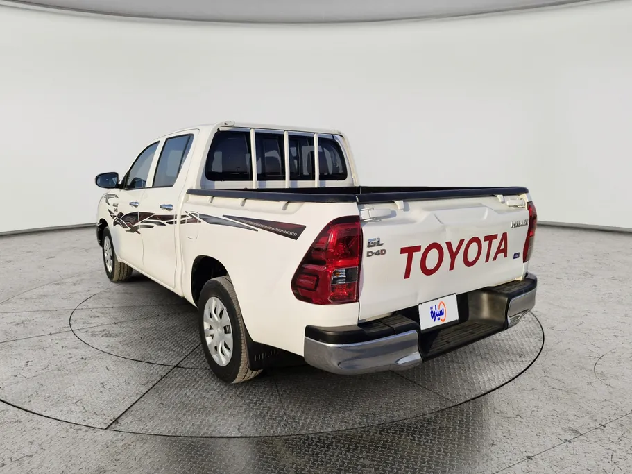 2022 Toyota Hilux SC 4x2 GL 