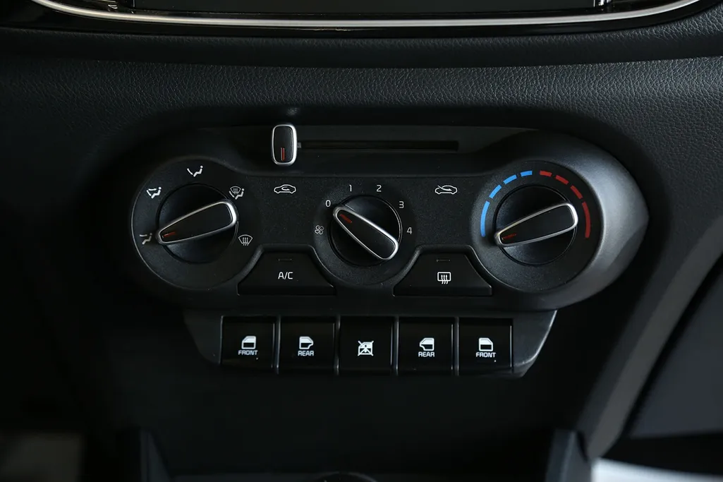 2026 Kia Pegas GLS 