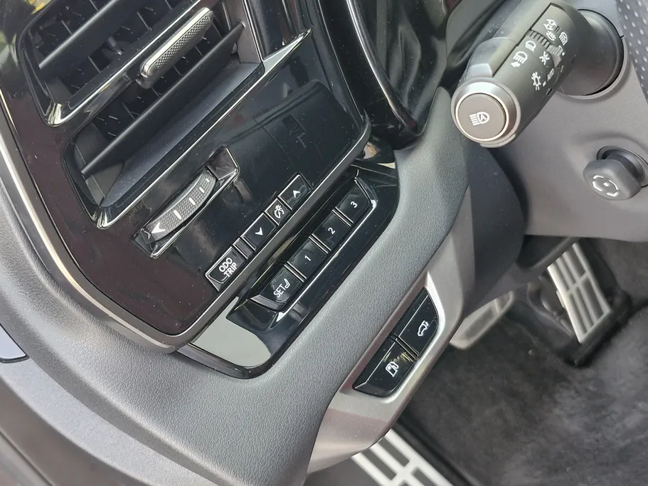لكزس RX 500h F-Sport 2023 