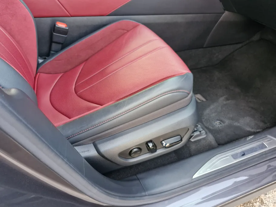 لكزس RX 500h F-Sport 2023 