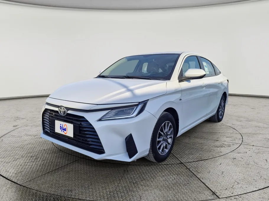 2024 Toyota Yaris  Y 