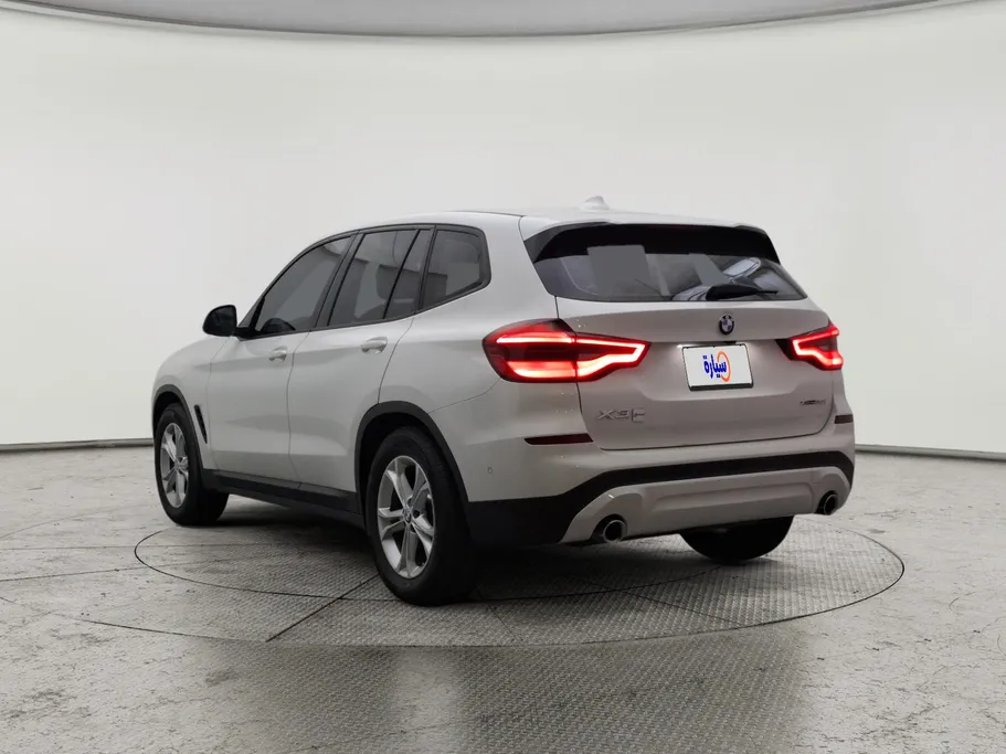 بي ام دبليو الفئة اكس 3 xDrive 30i	 2021 