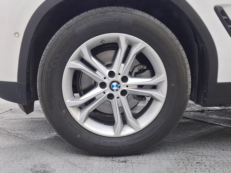 بي ام دبليو الفئة اكس 3 xDrive 30i	 2021 