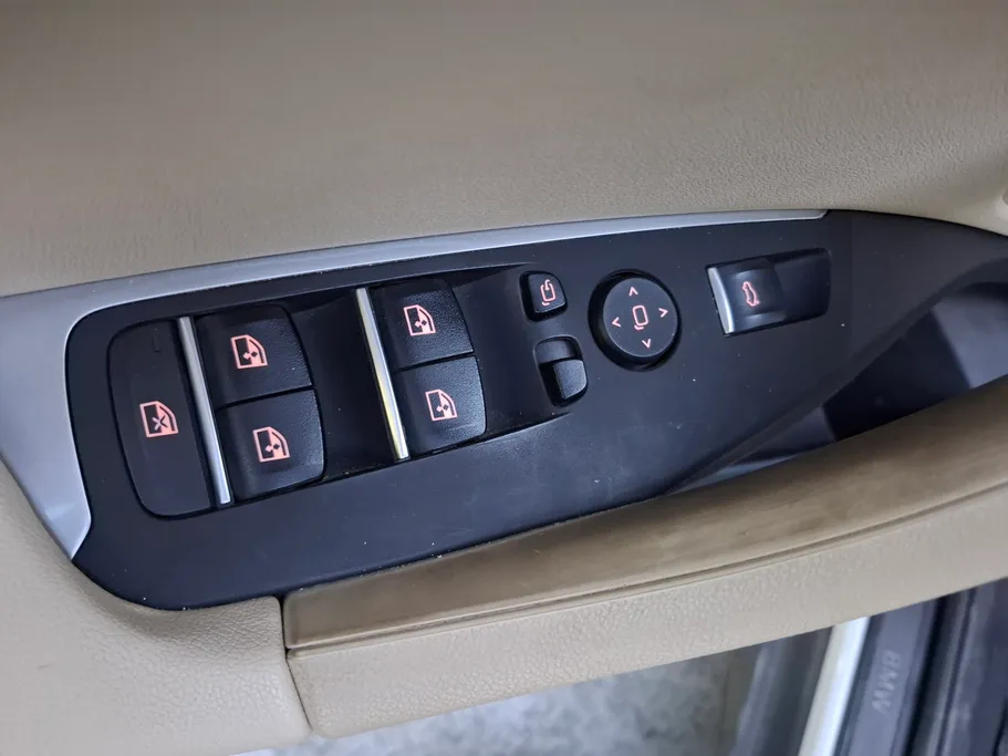 بي ام دبليو الفئة اكس 3 xDrive 30i	 2021 
