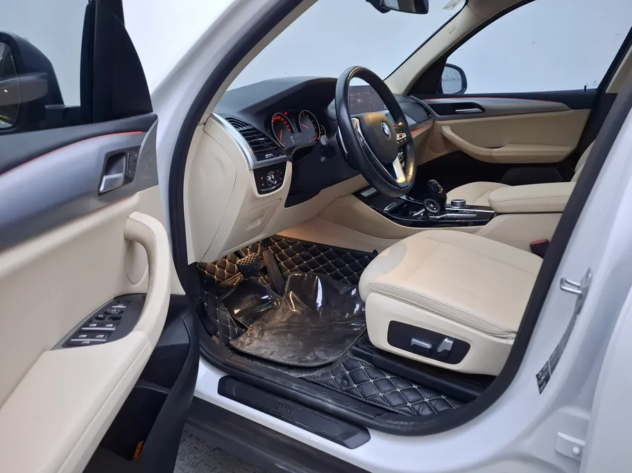 بي ام دبليو الفئة اكس 3 xDrive 30i	 2021 