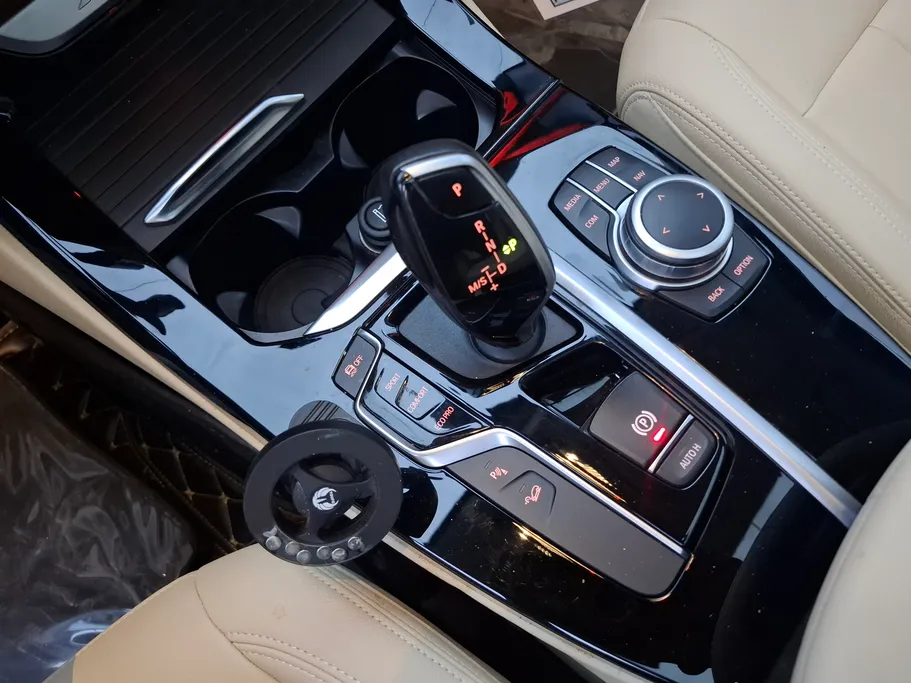 بي ام دبليو الفئة اكس 3 xDrive 30i	 2021 