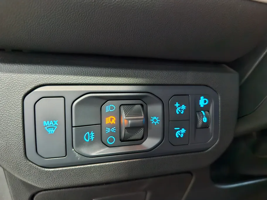 2025 Ford Taurus Ambiente 