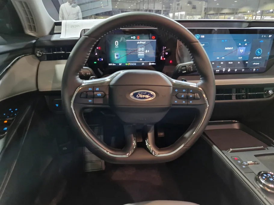 2025 Ford Taurus Ambiente 