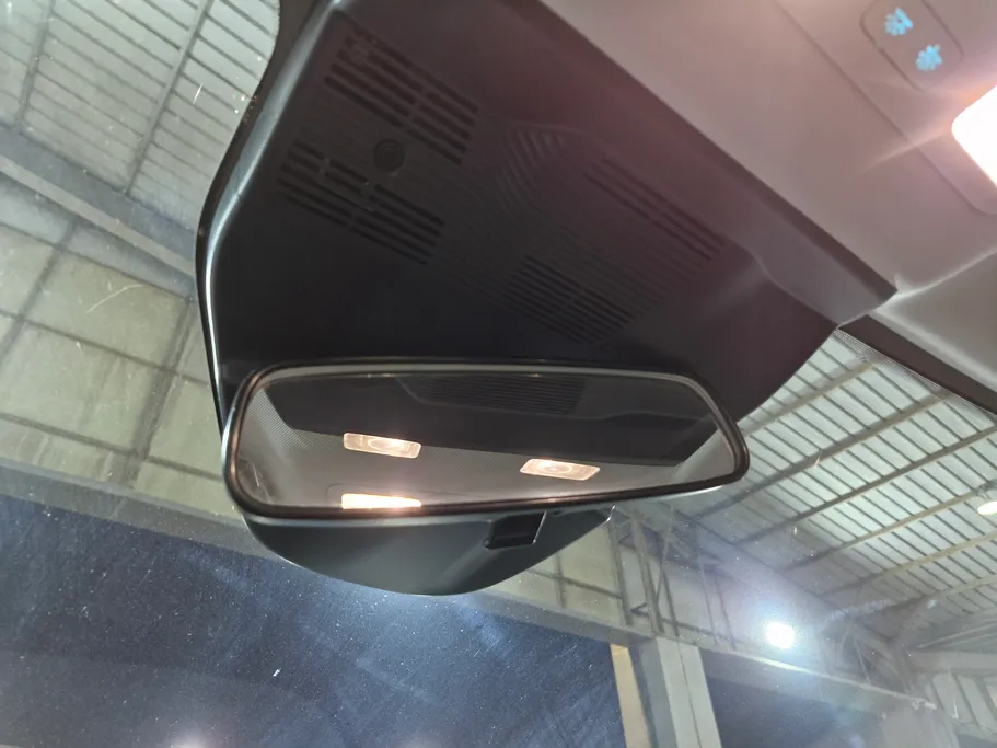 2025 Ford Taurus Ambiente 