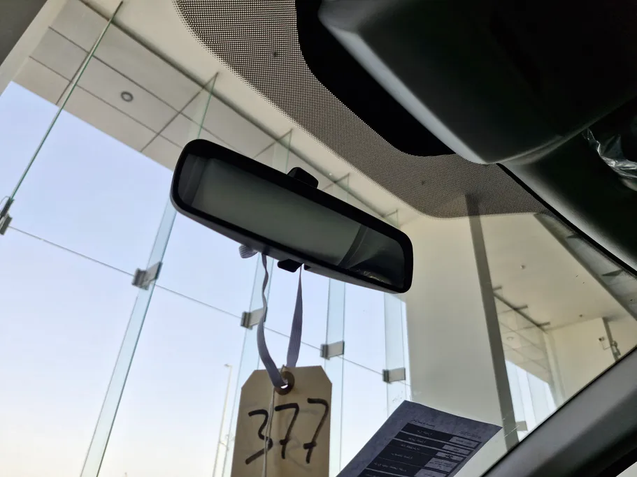 رينو ميجان E 2024 