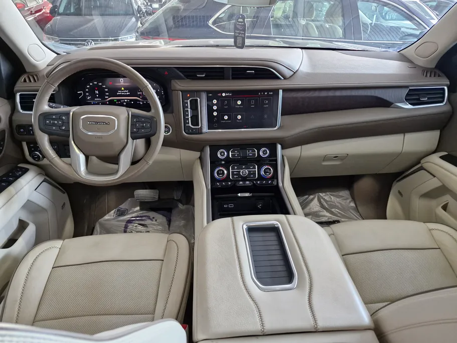 2022 GMC Yukon Denali 