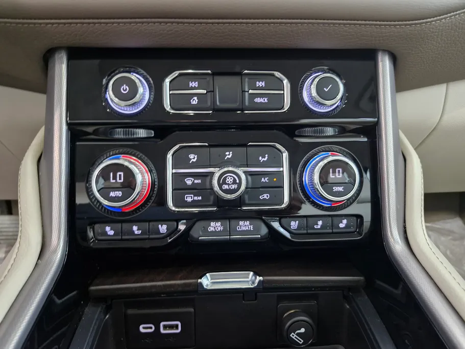 2022 GMC Yukon Denali 