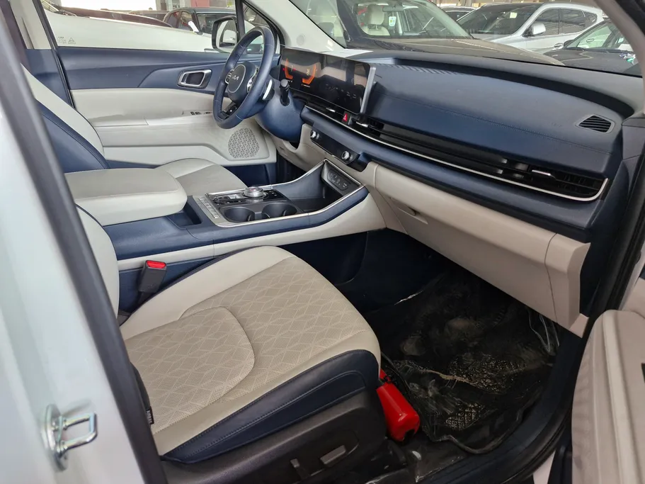 2025 Kia Carnival GLS 