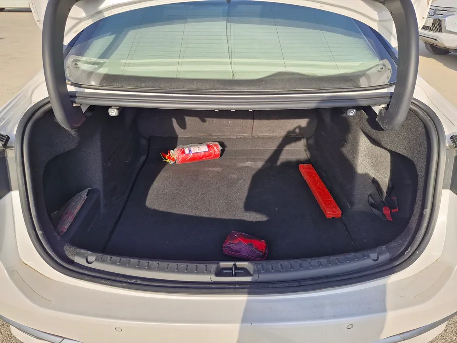 2023 Ford Taurus Titanium