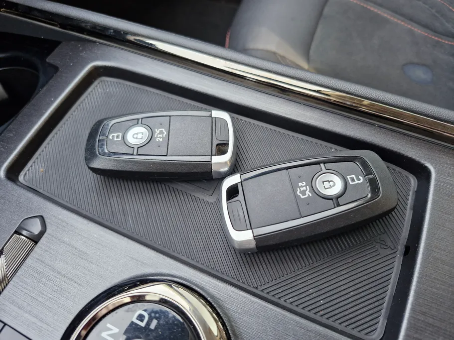 2023 Ford Taurus Titanium