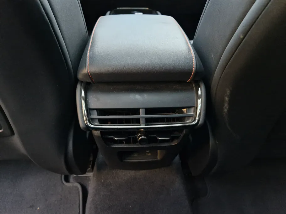 2023 Ford Taurus Titanium 