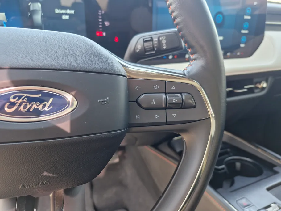 2023 Ford Taurus Titanium