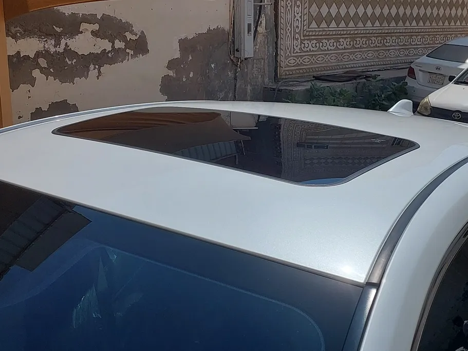 2023 Toyota Crown Premium 