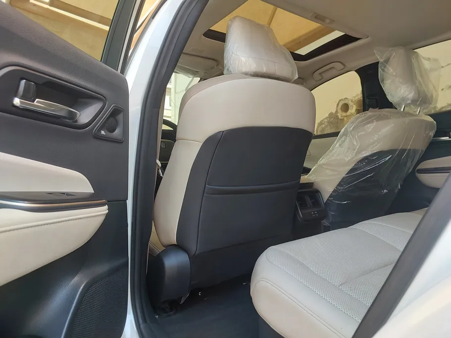 2023 Toyota Crown Premium 