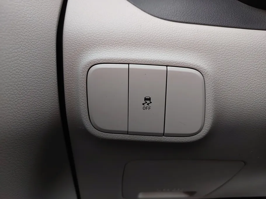 هيونداي Grand i10 فلييت 2023 